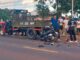 2 thanh niên đi xe máy tông vào đuôi xe công nông dẫn đến tử vong